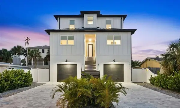 16210 3rd Street E, Redington Beach, FL, 33708