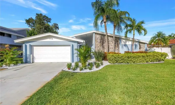 1114 2nd Avenue S, Tierra Verde, FL, 33715