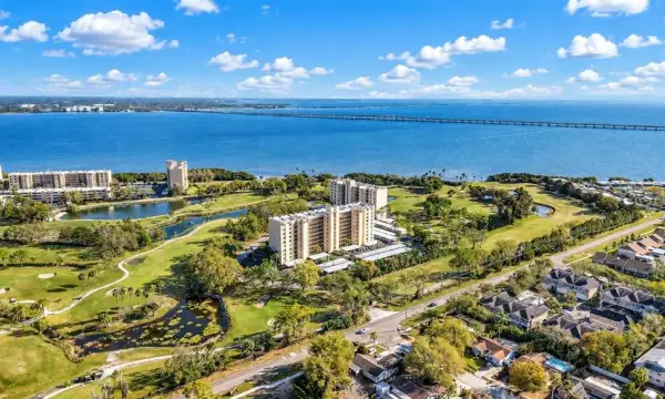 2620 Cove Cay Drive, Unit 306, Clearwater, FL, 33760
