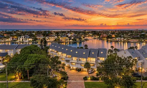 390 Pinellas Bayway S, Unit F, Tierra Verde, FL, 33715