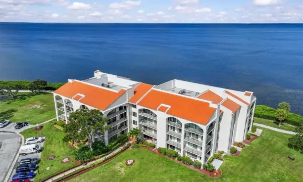 308 Mariner Drive, Unit 308, Tarpon Springs, FL, 34689