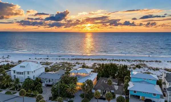 956 Eldorado Avenue, Clearwater, FL, 33767