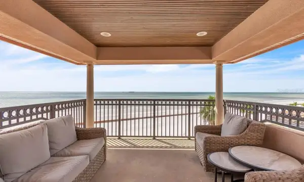 17810 Lee Avenue, Redington Shores, FL, 33708