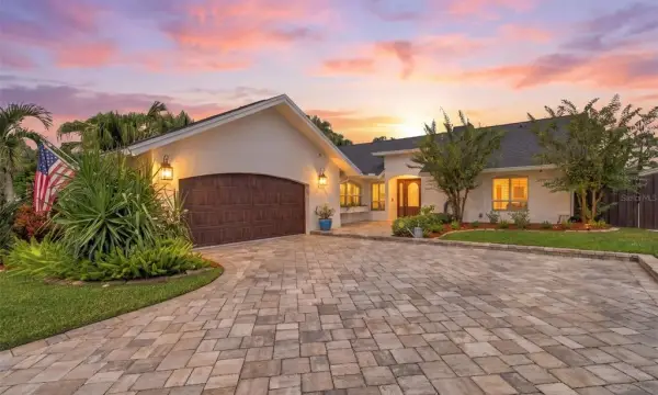 13603 Clubside Drive, Tampa, FL, 33624