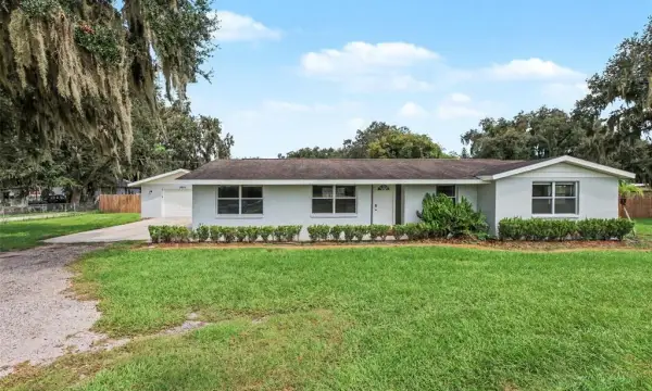 3805 Mcintosh Road, Dover, FL, 33527