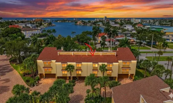 406 Sandy Hook Road, Treasure Island, FL, 33706