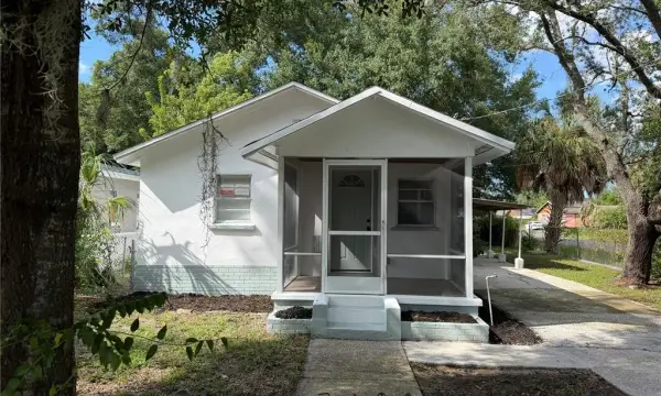3636 E North Bay Street, Tampa, FL, 33610