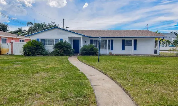 13594 Monalee Avenue, Seminole, FL, 33776
