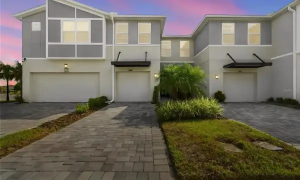 31564 Woodland Race Loop, Wesley Chapel, FL, 33545