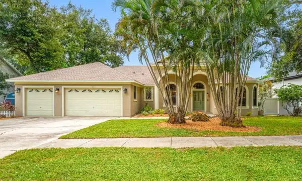 114 Irwin St E, Safety Harbor, FL, 34695