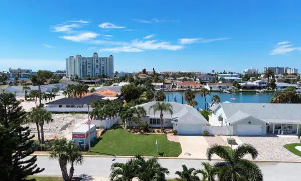 6410 3rd Palm Point, St Pete Beach, FL, 33706