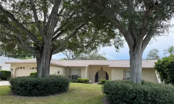 14436 Bay Hills Drive, Largo, FL, 33774