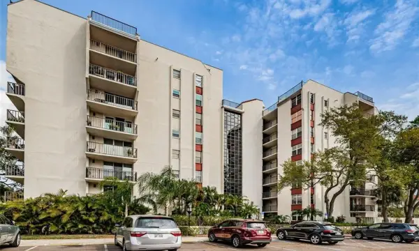 2699 Seville Boulevard, Unit 105, Clearwater, FL, 33764