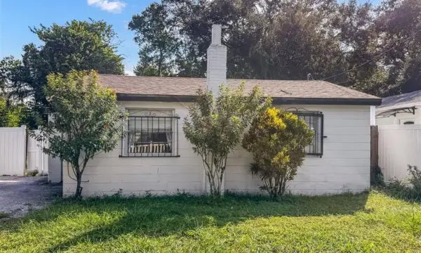 8307 N Hillsborough Lane, Tampa, FL, 33604