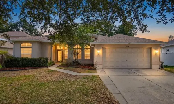 2021 Rutherford Drive, Dover, FL, 33527