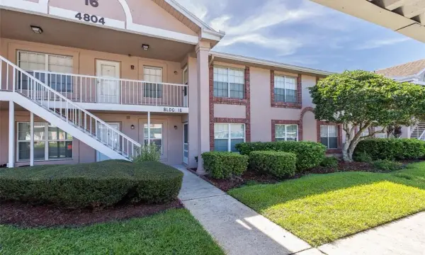 4804 Myrtle Oak Drive, Unit 13, New Port Richey, FL, 34653