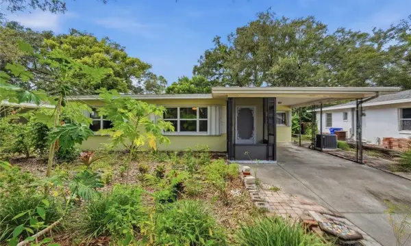 1632 San Mateo Drive, Dunedin, FL, 34698