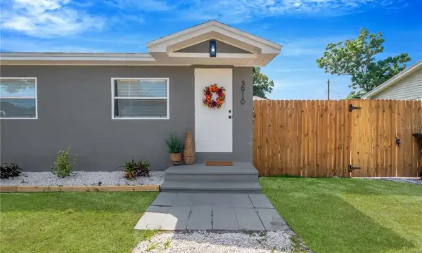3910 56th Avenue N, St Petersburg, FL, 33714